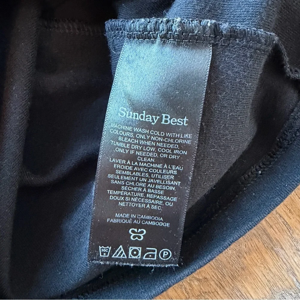 Aritzia Sunday Best Black Long Sleeve Crew Neck Size XS - Picture 6 of 6
